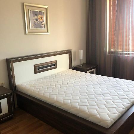 Dunav Apt.4 Ravda Luaran gambar