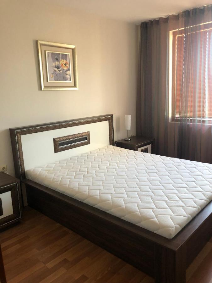 Dunav Apt.4 Ravda Luaran gambar